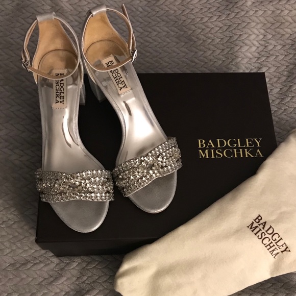 Badgley Mischka Formal/Wedding Shoes Size 5.5 - Picture 2 of 7